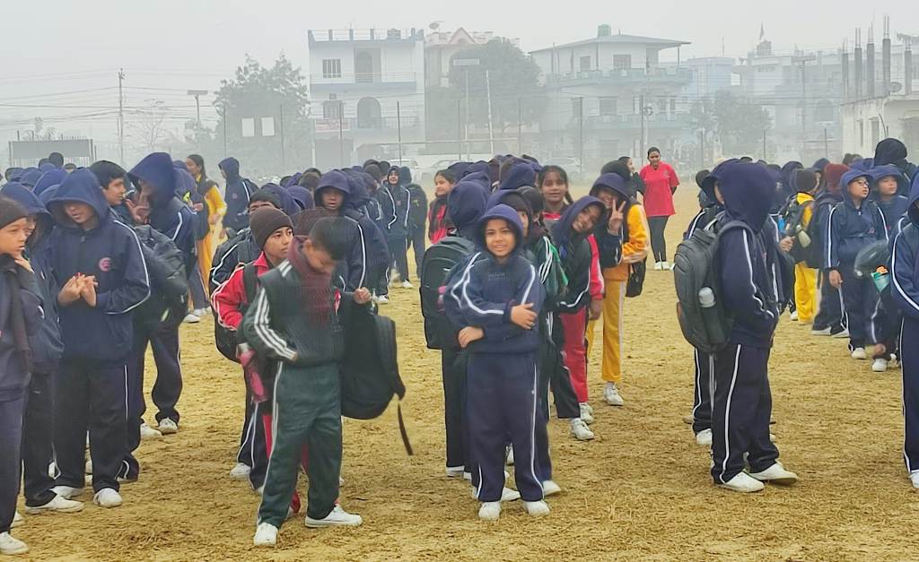 Aadarsh-School-Sports-Meet-Photo-4-1737364684.jpg